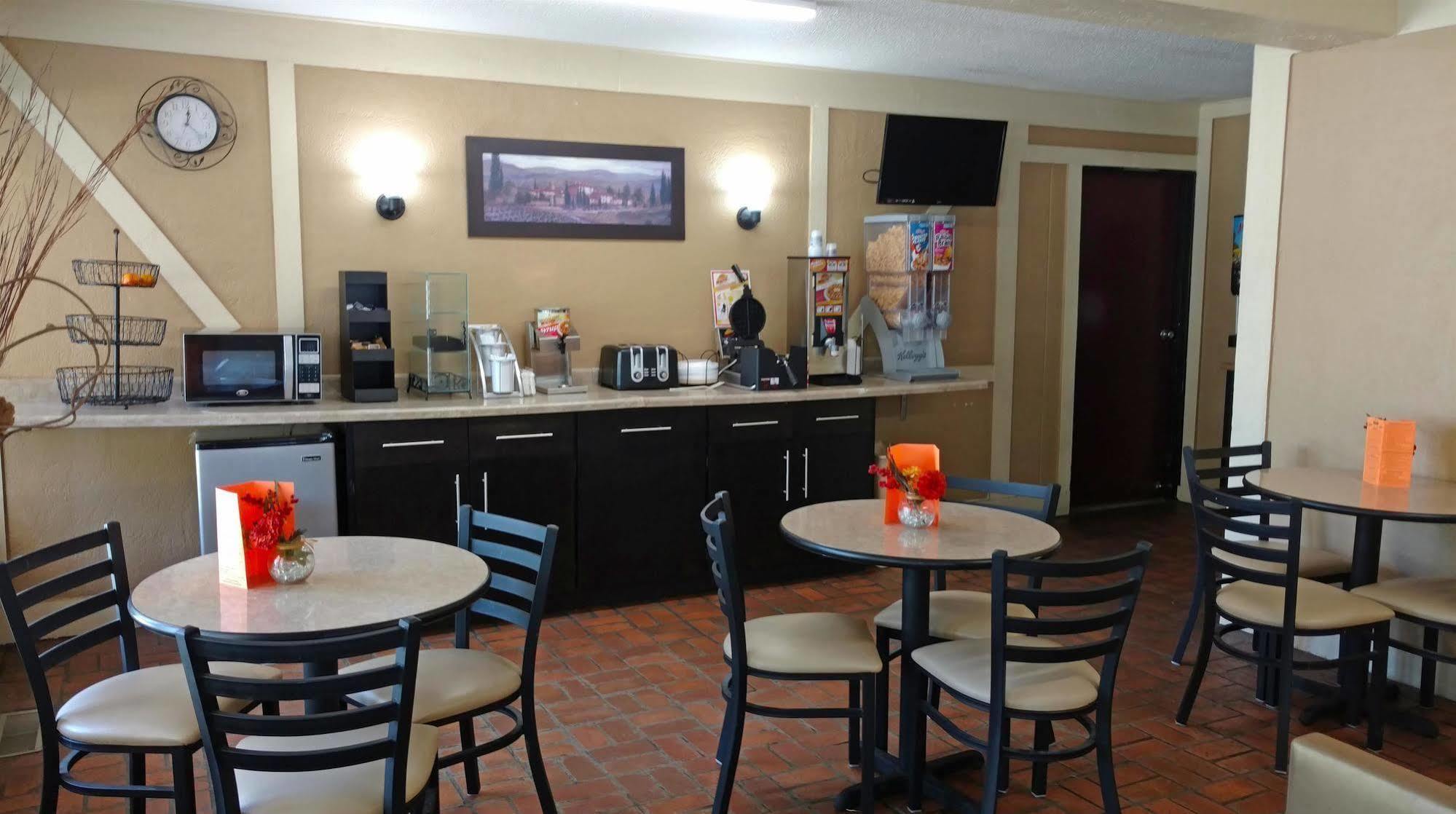 America Best Value Inn Webster City Екстериор снимка